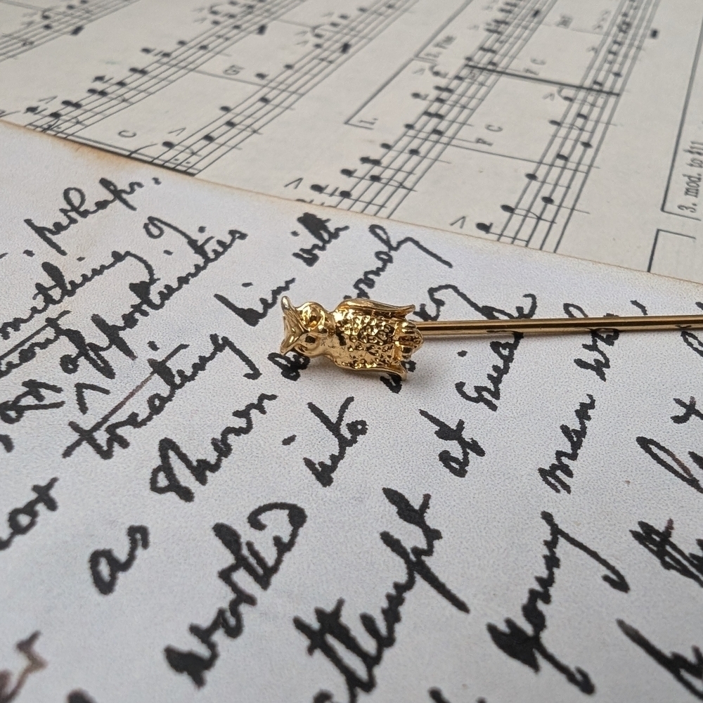 Gold Owl Stick Pin - Picture 6 of 6